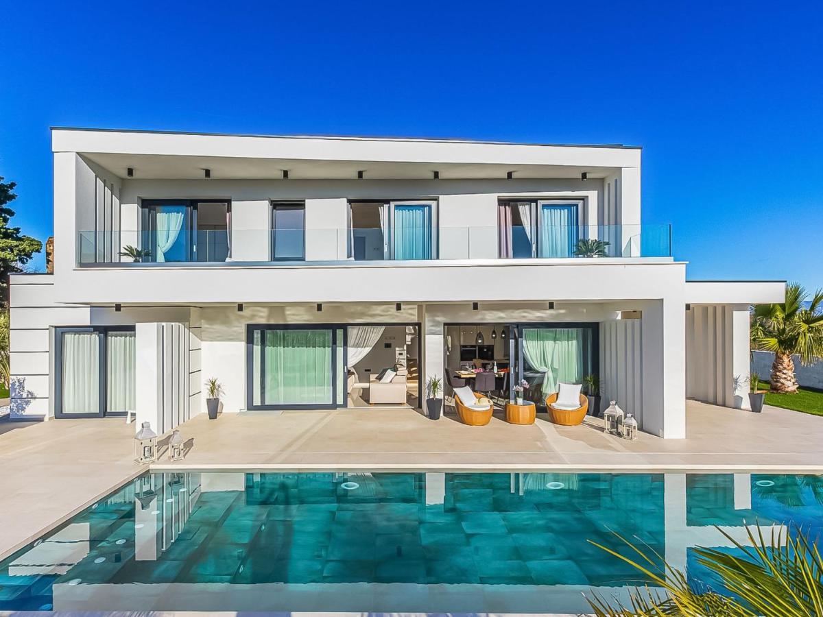 Villa Milly Vrh  Exterior foto